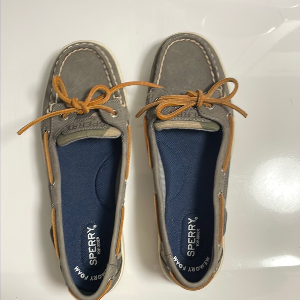 Women's Sperry Gray and Camo Boat Shoes.